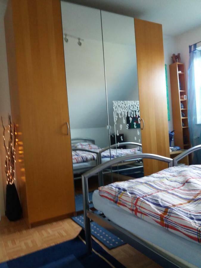 Ruhiges Zimmer Direkt An Den Leineauen Hemmingen  Kültér fotó